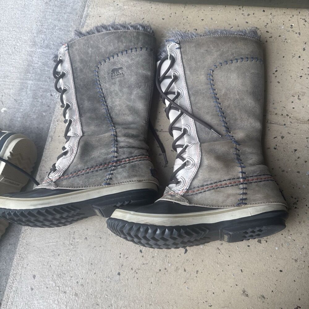 Sorel Cate the Great Tall Winter Boots, Leather Waterproof, Size 6 And